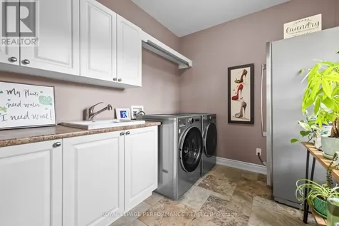 1453 Notre Dame Street Russell ON K0A 1W0