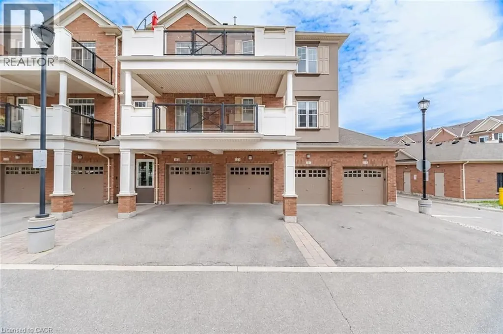 269 Georgian Drive Oakville ON L6H 0L1