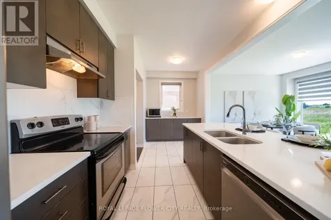 113 Leslie Davis Street North Dumfries ON N0B 1E0