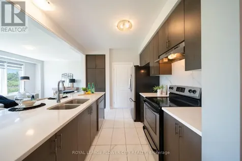 113 Leslie Davis Street North Dumfries ON N0B 1E0