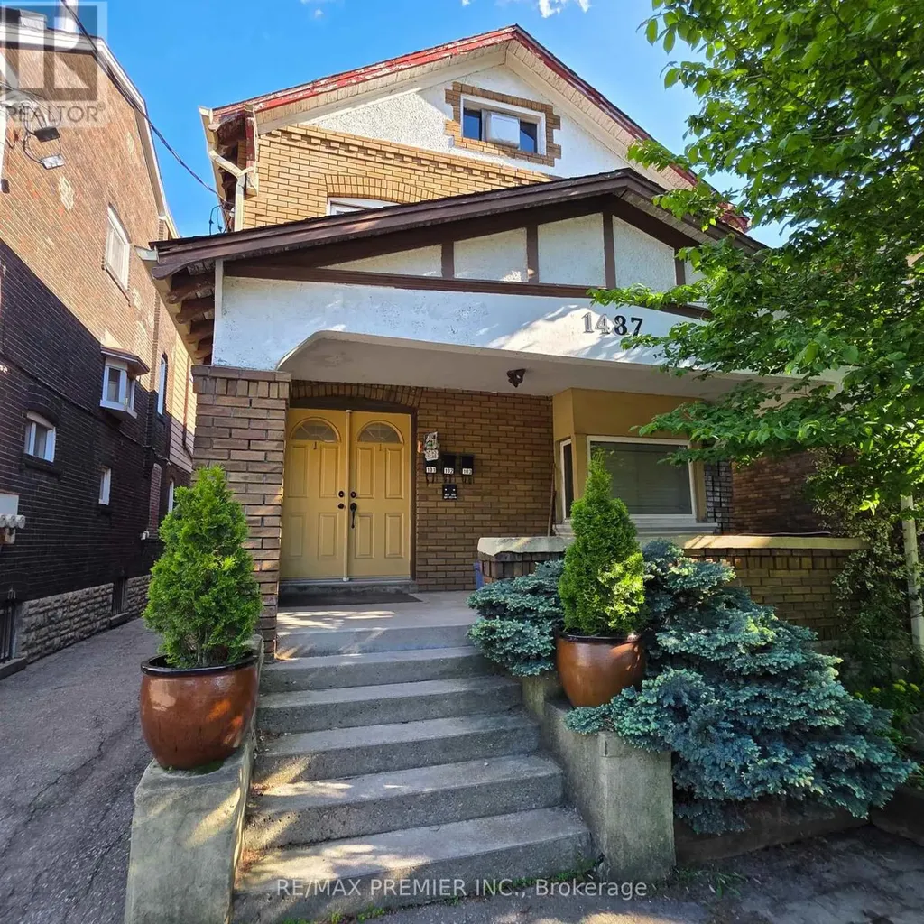 1487 King Street Toronto (south Parkdale) ON M6K 1J4