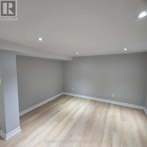 1487 King Street Toronto (south Parkdale) ON M6K 1J4