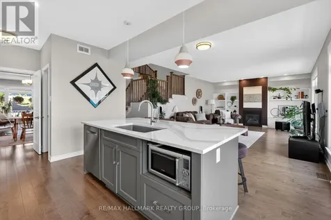 707 Mashkig Avenue Ottawa ON K4A 0V7