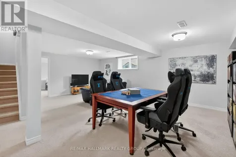 707 Mashkig Avenue Ottawa ON K4A 0Y7