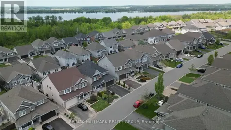 707 Mashkig Avenue Ottawa ON K4A 0Y7