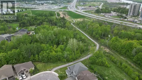 707 Mashkig Avenue Ottawa ON K4A 0Y7
