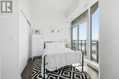 805 Carling Avenue Ottawa ON K1S 5W9