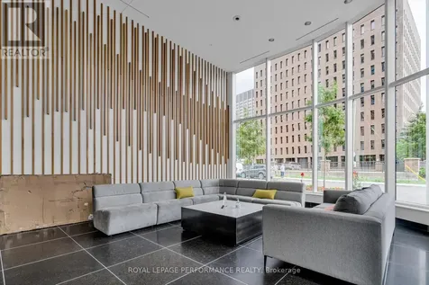 805 Carling Avenue Ottawa ON K1S 5W9