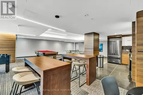 805 Carling Avenue Ottawa ON K1S 5W9