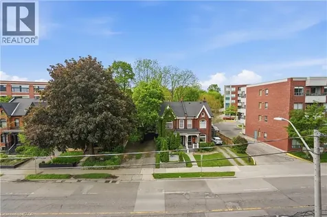 23 Main Street Dundas ON L9H 2P7