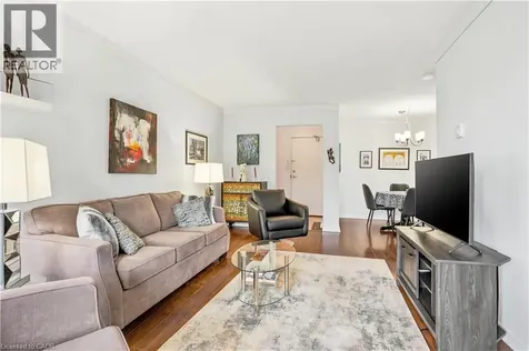 23 Main Street Dundas ON L9H 2P7