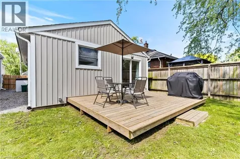 38 Alexandra Boulevard St. Catharines ON L2P 1J9
