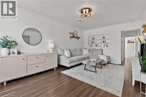 38 Alexandra Boulevard St. Catharines ON L2P 1J9
