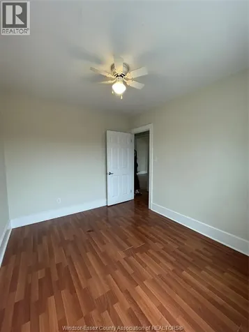 2329 Pillette Windsor ON N8W 1K8