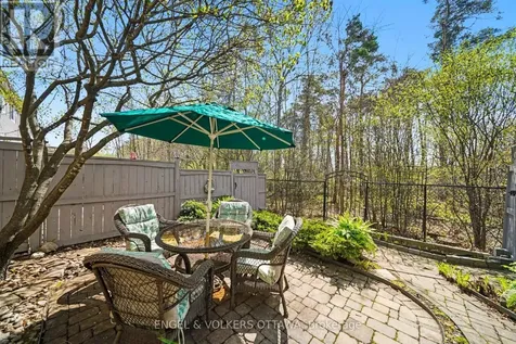 114 Rustwood Private Ottawa ON K2J 5L5