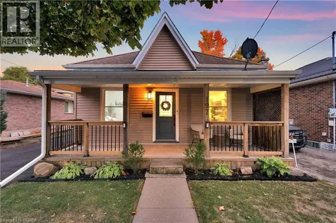 197 Grand Street Brantford ON N3R 4C2