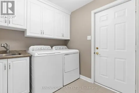 1410 Sherruby Way Ottawa ON K2W 1B1