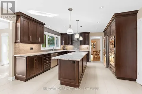 1410 Sherruby Way Ottawa ON K2W 1B1