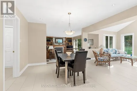 1410 Sherruby Way Ottawa ON K2W 1B1