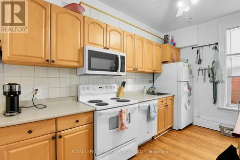 66 Delaware Avenue Ottawa ON K2P 0Z3