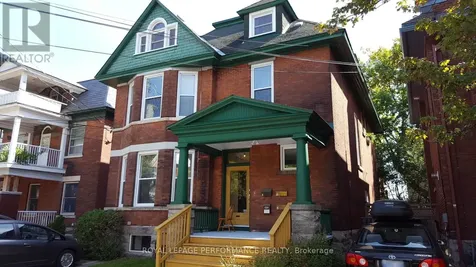 66 Delaware Avenue Ottawa ON K2P 0Z3