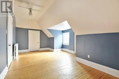 66 Delaware Avenue Ottawa ON K2P 0Z3