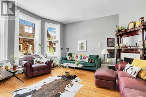66 Delaware Avenue Ottawa ON K2P 0Z3