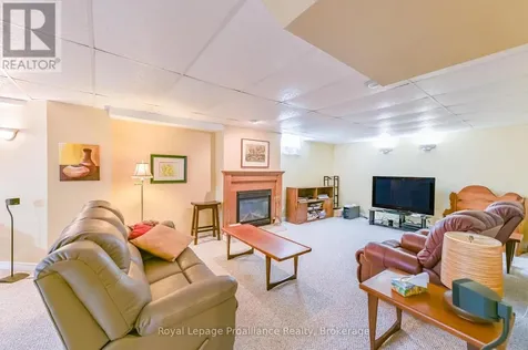 104 East House Crescent Cobourg ON K9A 5K4