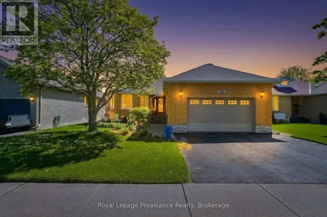 104 East House Crescent Cobourg ON K9A 5K4