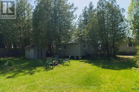 1021 Lakeshore Boulevard North South Bruce Peninsula ON N0H 2G0