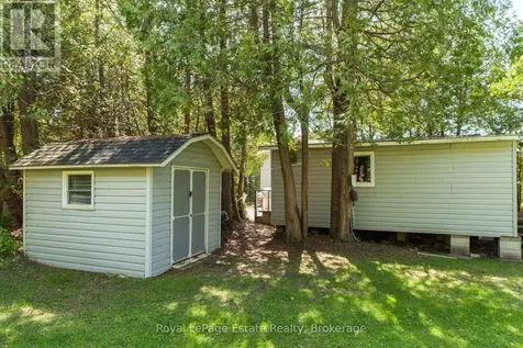 1021 Lakeshore Boulevard North South Bruce Peninsula ON N0H 2G0