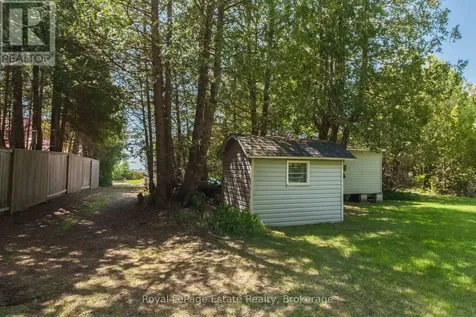 1021 Lakeshore Boulevard North South Bruce Peninsula ON N0H 2G0