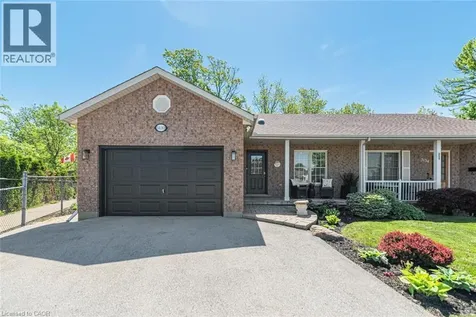 5132 Mulberry Drive Beamsville ON L3J 0J7