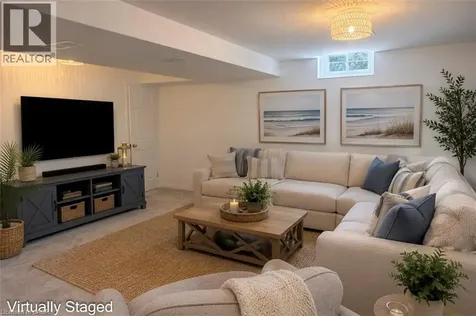 5132 Mulberry Drive Beamsville ON L3J 0J7