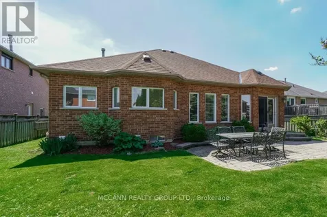 21 Fourth Avenue North Uxbridge ON L9P 1V5