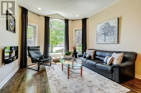 21 Fourth Avenue North Uxbridge ON L9P 1V5
