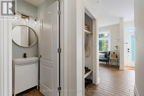 288 Cambridge Street North Ottawa ON K1R 0B4