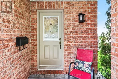 909 Goose River Avenue Ottawa ON K1V 1T6