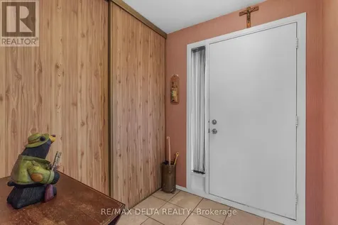 890 Cahill Drive Ottawa ON K1V 9A4