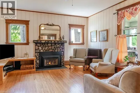 237 Norfolk Street North Simcoe ON N3Y 3P1