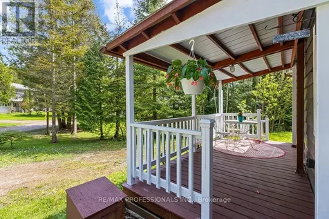 23 Woodstock Avenue Northern Bruce Peninsula ON N0H 2M0