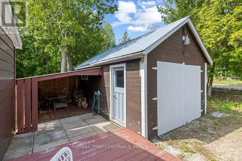23 Woodstock Avenue Northern Bruce Peninsula ON N0H 2M0