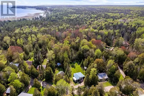 23 Woodstock Avenue Northern Bruce Peninsula ON N0H 2M0