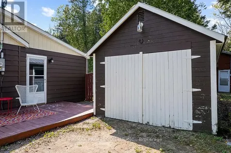 23 Woodstock Avenue Northern Bruce Peninsula ON N0H 2M0