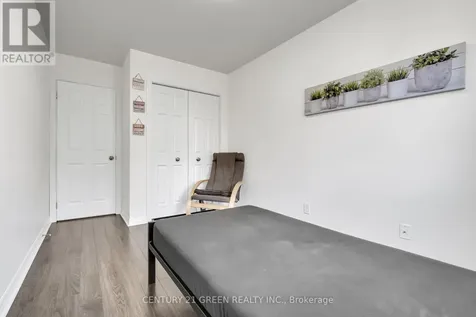 54 Rockcliffe Drive Kitchener ON N2R 1W5