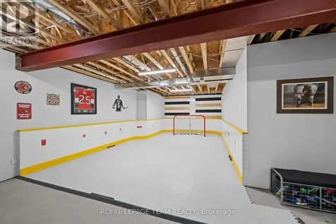 205 Summerview Terrace Ottawa ON K4P 0E9