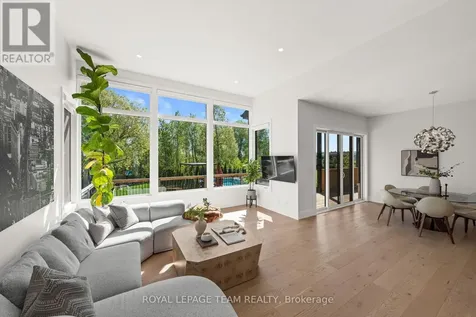 205 Summerview Terrace Ottawa ON K4P 0E9