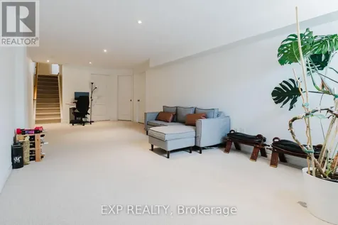 182 Mattingly Way Ottawa ON K4M 0C4
