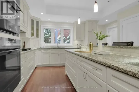 121 Macdonald Street Ottawa ON K2P 1H7