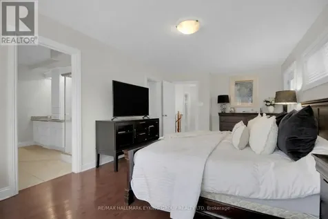 121 Macdonald Street Ottawa ON K2P 1H7